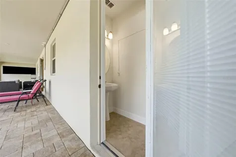 8210 Ludington Circle Orlando FL 32836