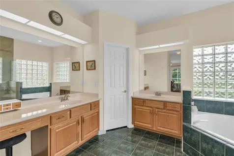 9113 Ivey Hill Court Orlando FL 32819