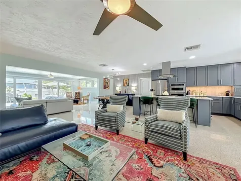 5083 41st Street S St Petersburg FL 33711