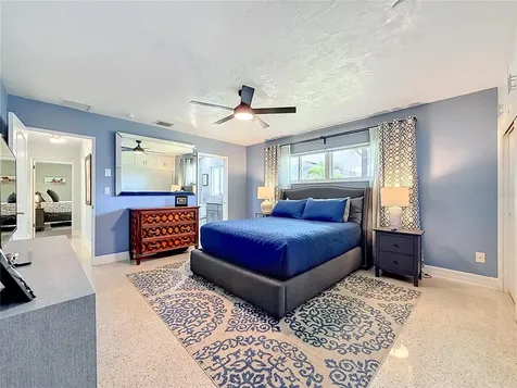 5083 41st Street S St Petersburg FL 33711