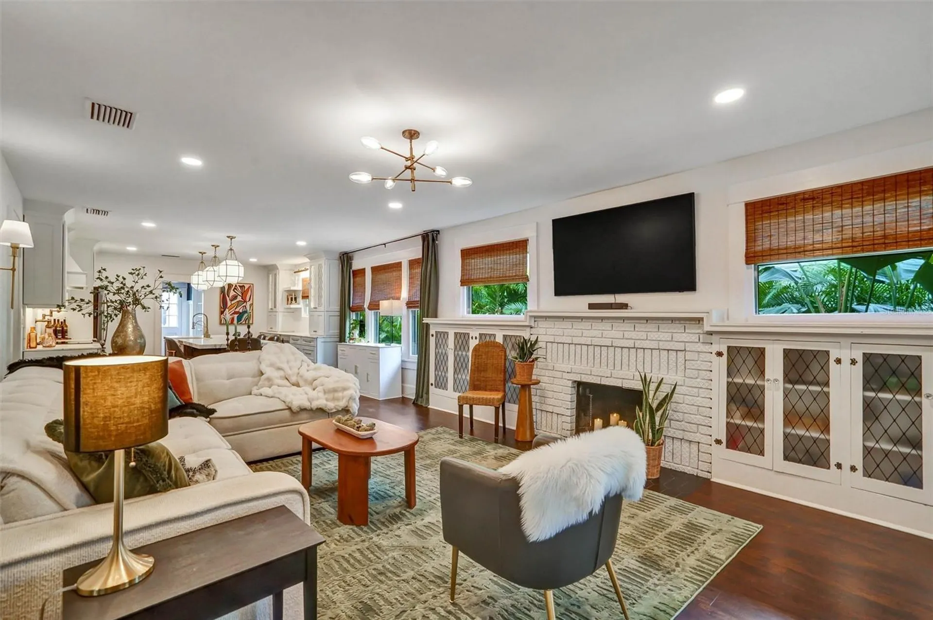 2955 4th Avenue N St Petersburg FL 33713