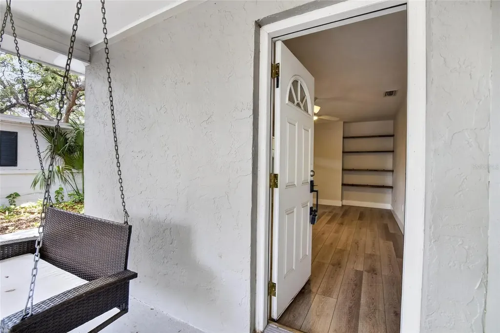5326 S Russell Street Tampa FL 33611