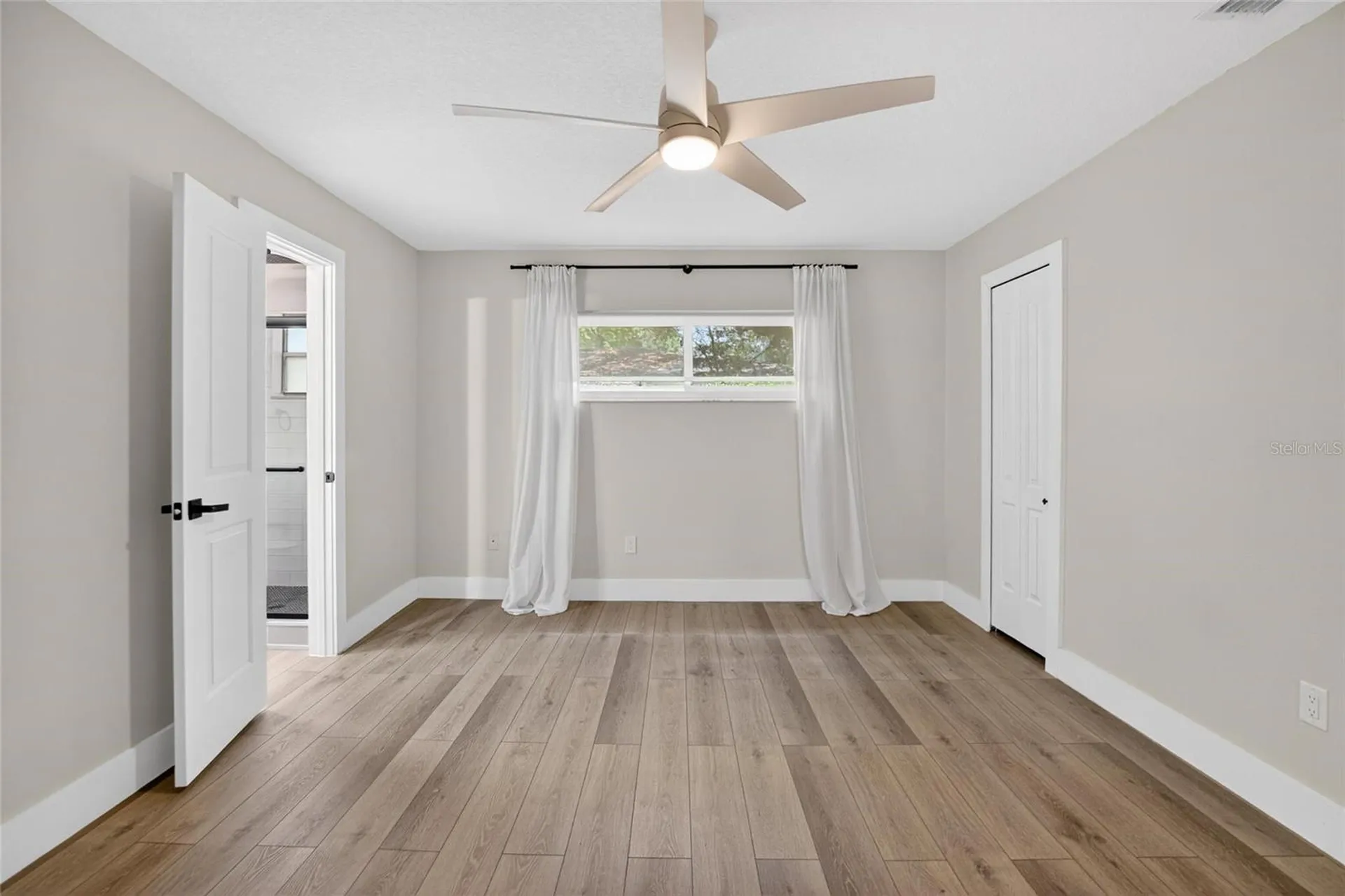 5326 S Russell Street Tampa FL 33611