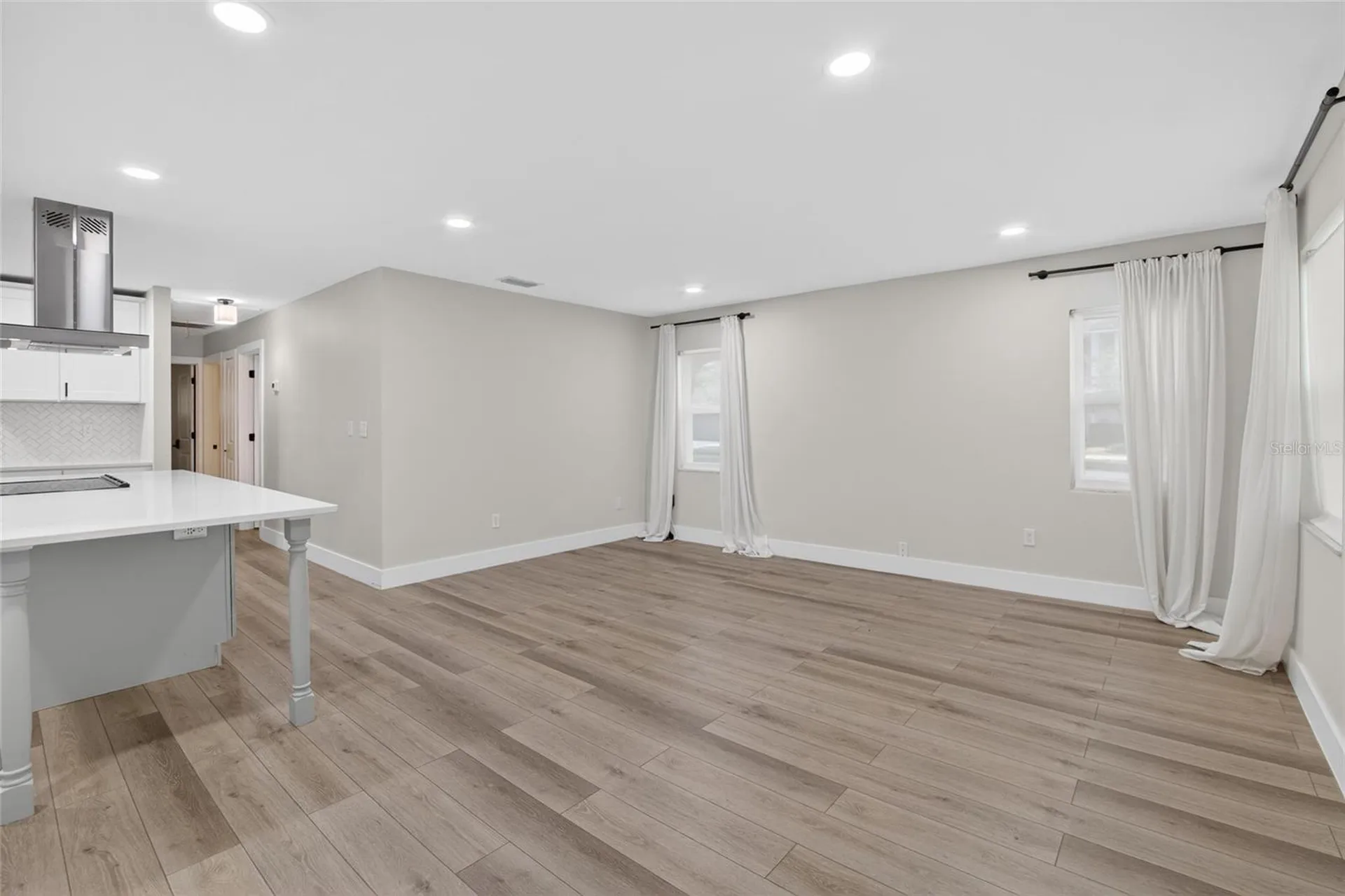 5326 S Russell Street Tampa FL 33611