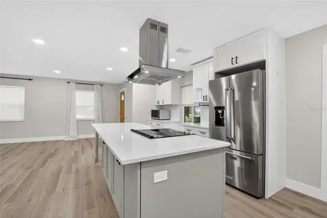 5326 S Russell Street Tampa FL 33611