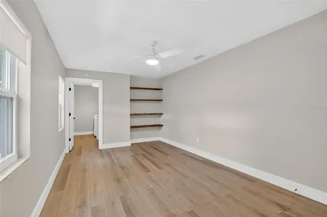 5326 S Russell Street Tampa FL 33611