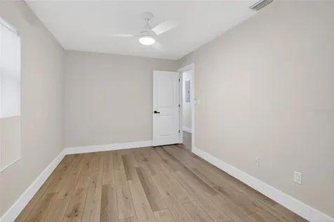 5326 S Russell Street Tampa FL 33611