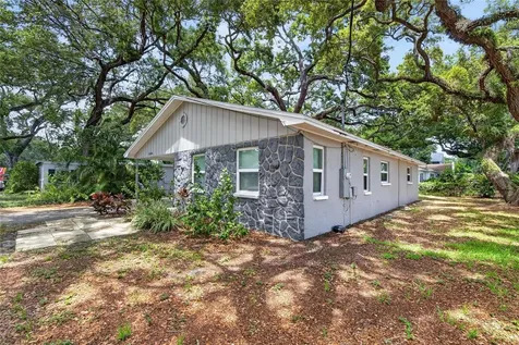 5326 S Russell Street Tampa FL 33611