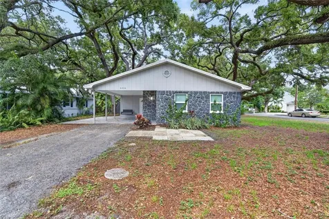 5326 S Russell Street Tampa FL 33611