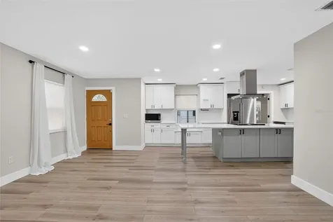 5326 S Russell Street Tampa FL 33611
