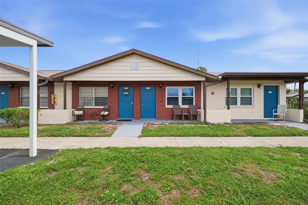 24862 Us Highway 19 N Clearwater FL 33763