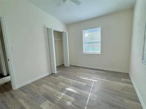 9805 N Myrtle Street Tampa FL 33617