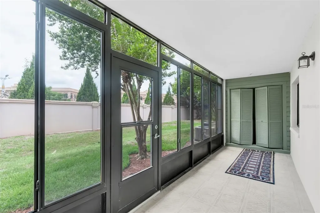 9809 Lombard Court Tampa FL 33618