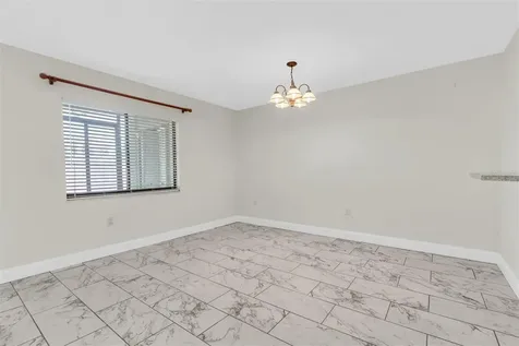 9809 Lombard Court Tampa FL 33618