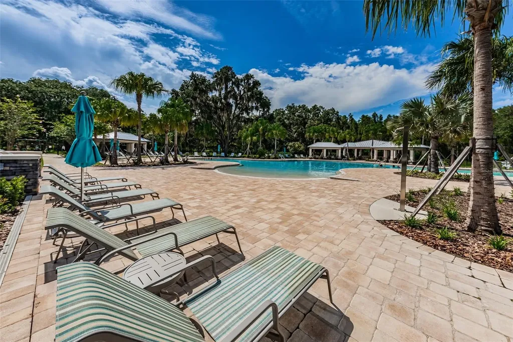 10764 Pleasant Knoll Drive Tampa FL 33647