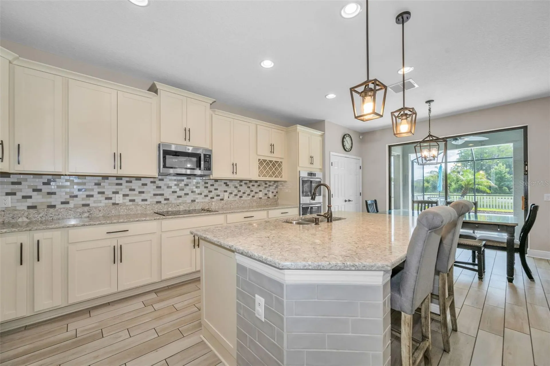 10764 Pleasant Knoll Drive Tampa FL 33647