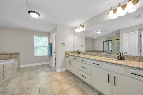 10764 Pleasant Knoll Drive Tampa FL 33647