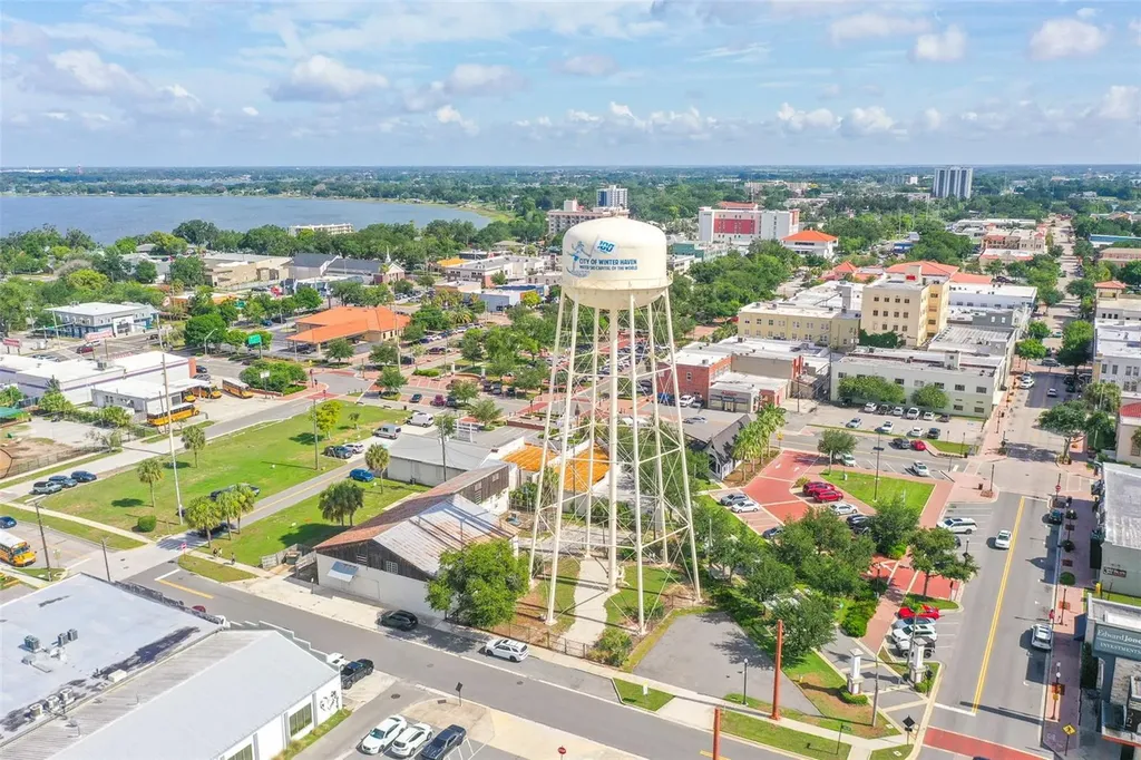 106 Avenue D SW Winter Haven FL 33880
