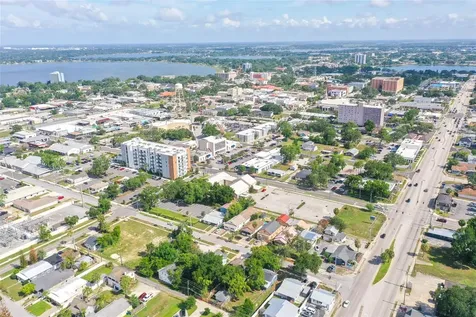 106 Avenue D SW Winter Haven FL 33880