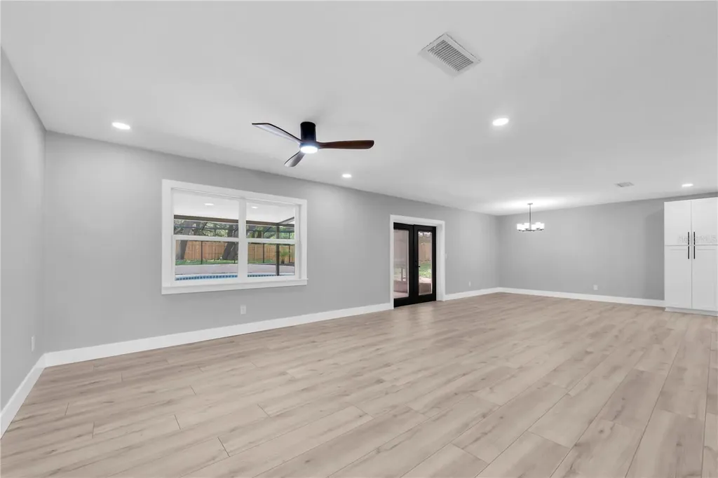 501 Hillpine Way Brandon FL 33510