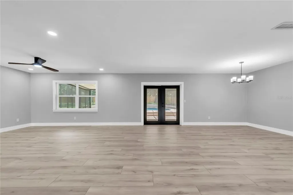501 Hillpine Way Brandon FL 33510