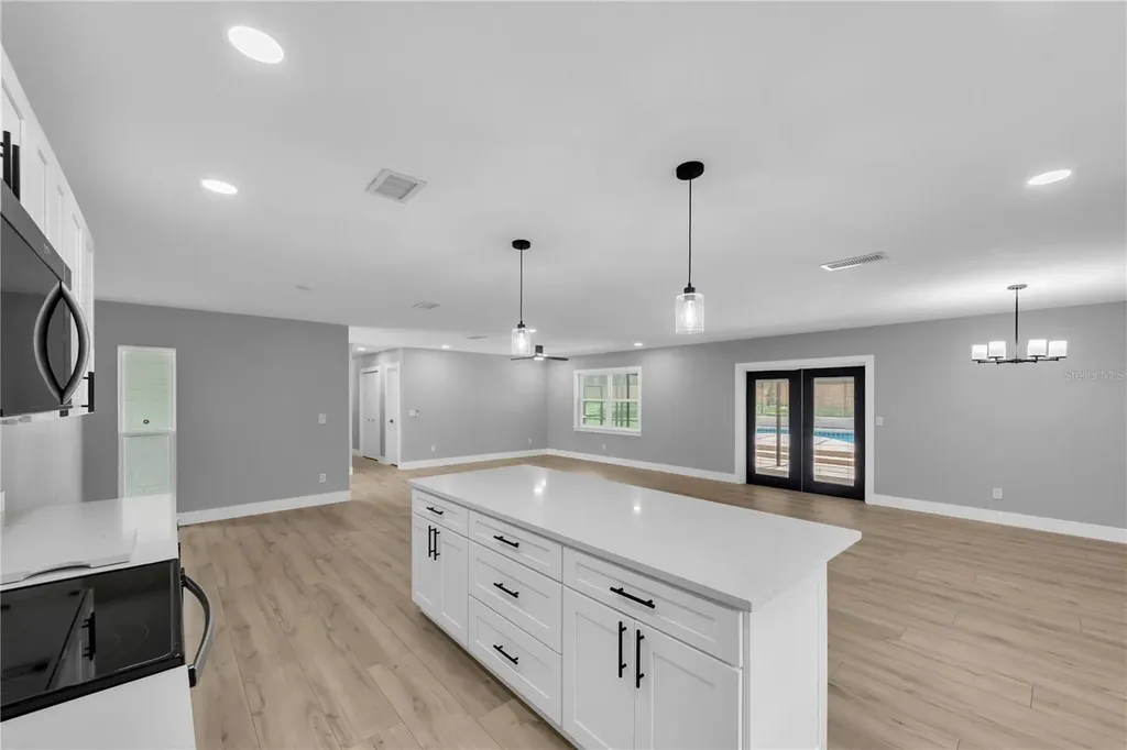 501 Hillpine Way Brandon FL 33510