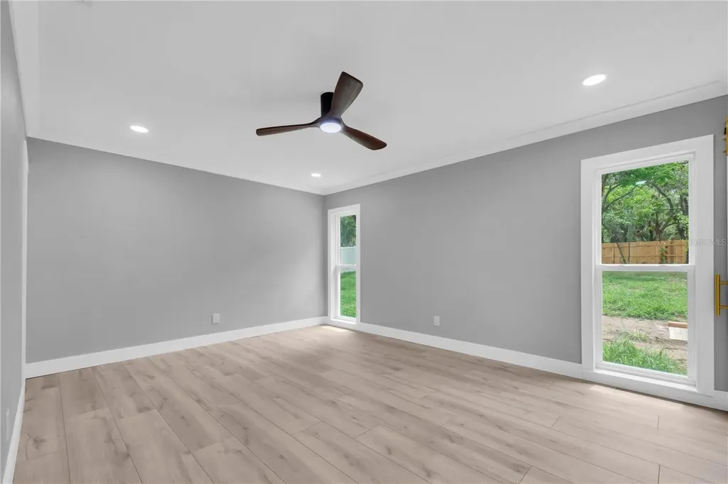 501 Hillpine Way Brandon FL 33510