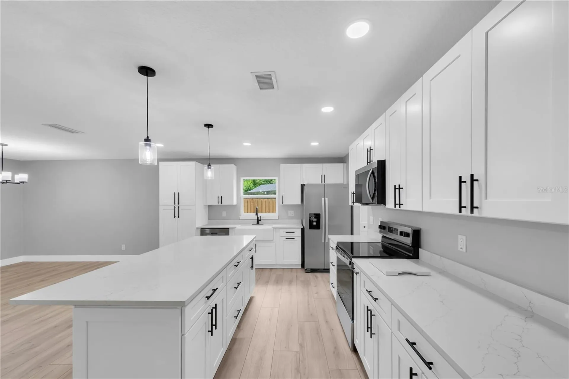 501 Hillpine Way Brandon FL 33510