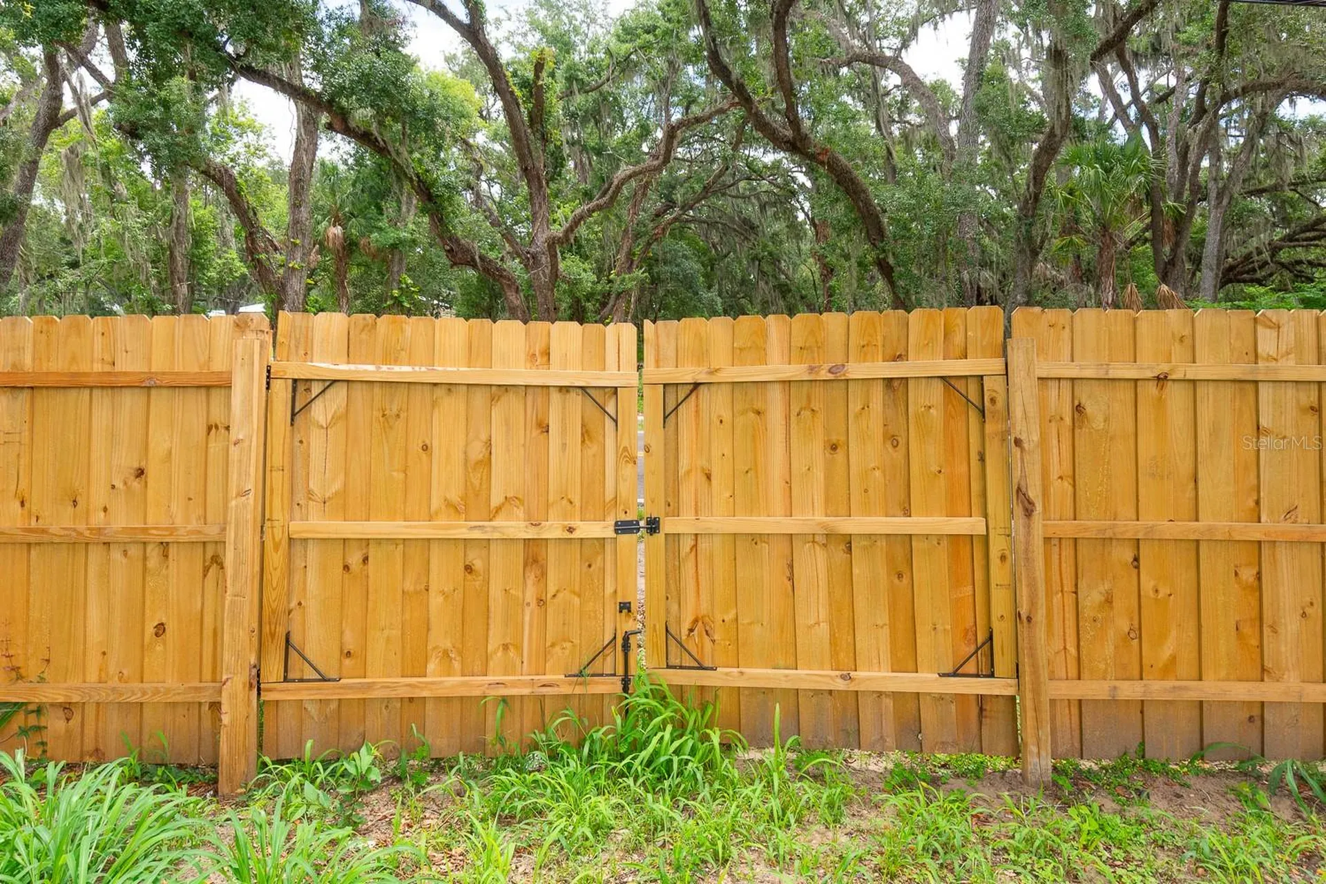 501 Hillpine Way Brandon FL 33510