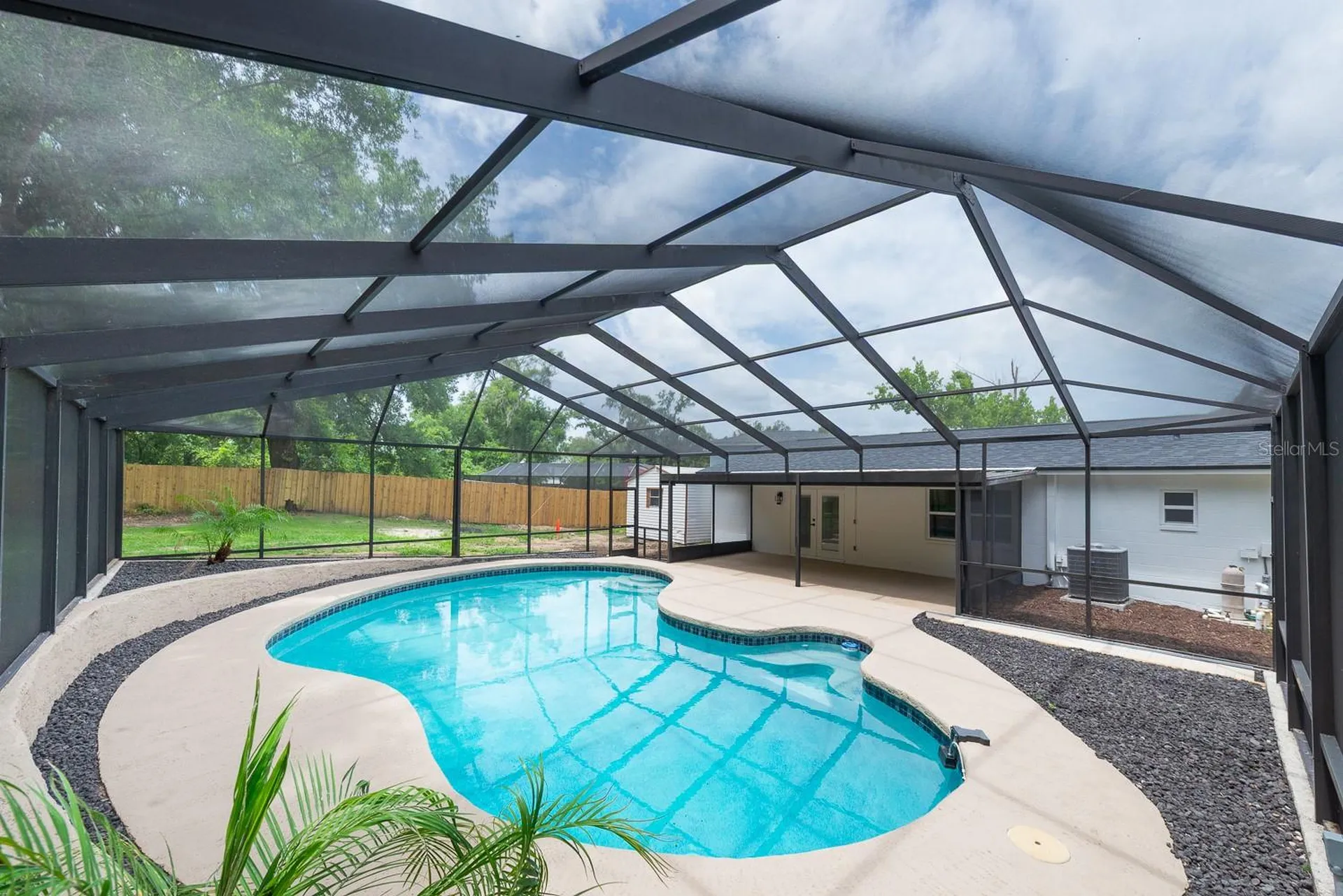 501 Hillpine Way Brandon FL 33510