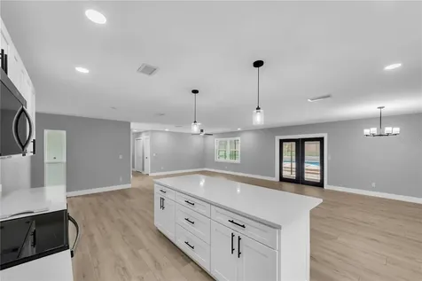 501 Hillpine Way Brandon FL 33510