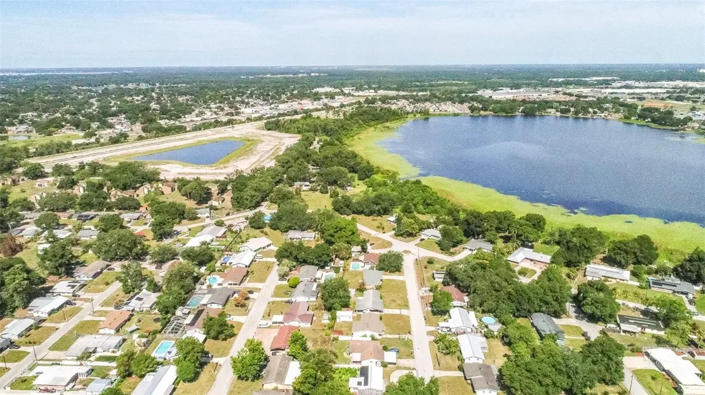 2420 Avenue A NW Winter Haven FL 33880