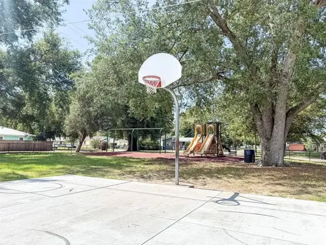 2420 Avenue A NW Winter Haven FL 33880