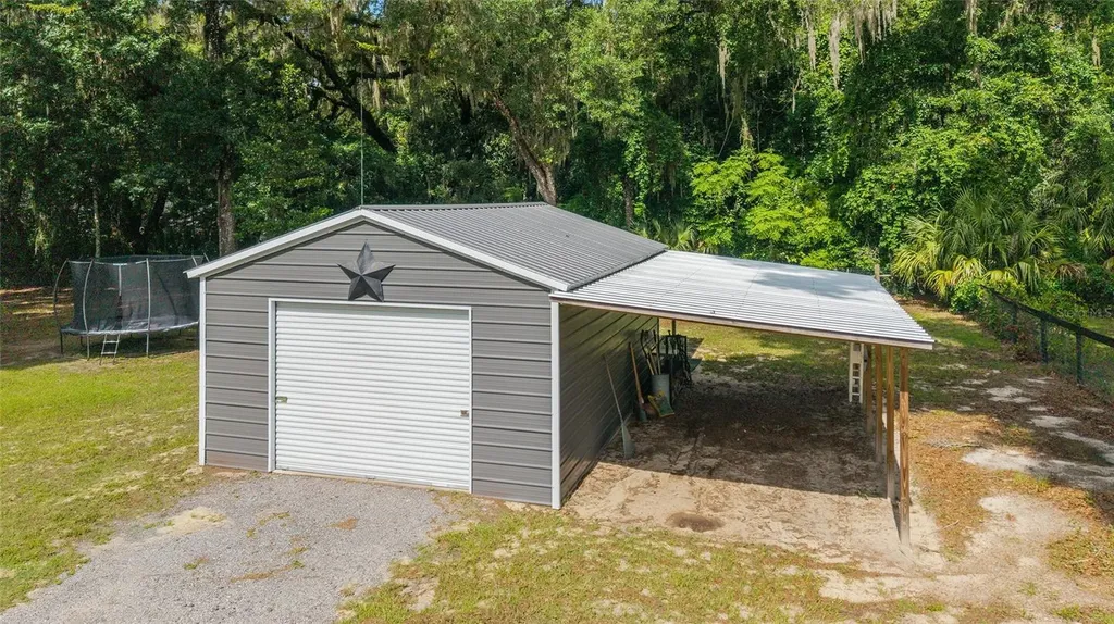 14366 NE 42nd Terrace Anthony FL 32617