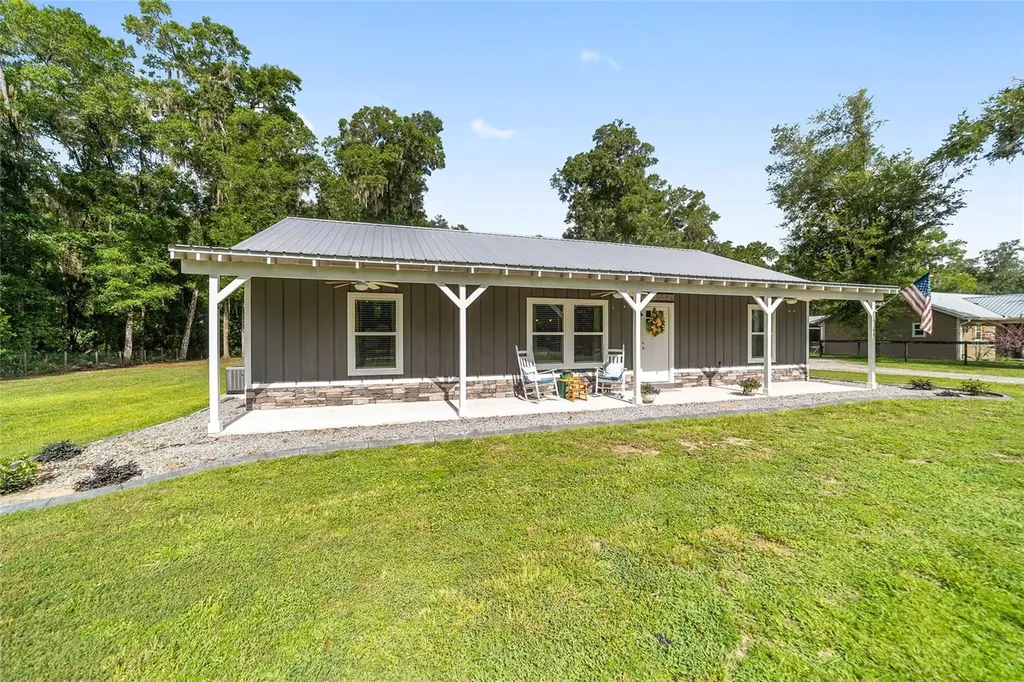 14366 NE 42nd Terrace Anthony FL 32617