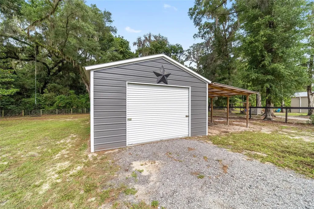 14366 NE 42nd Terrace Anthony FL 32617