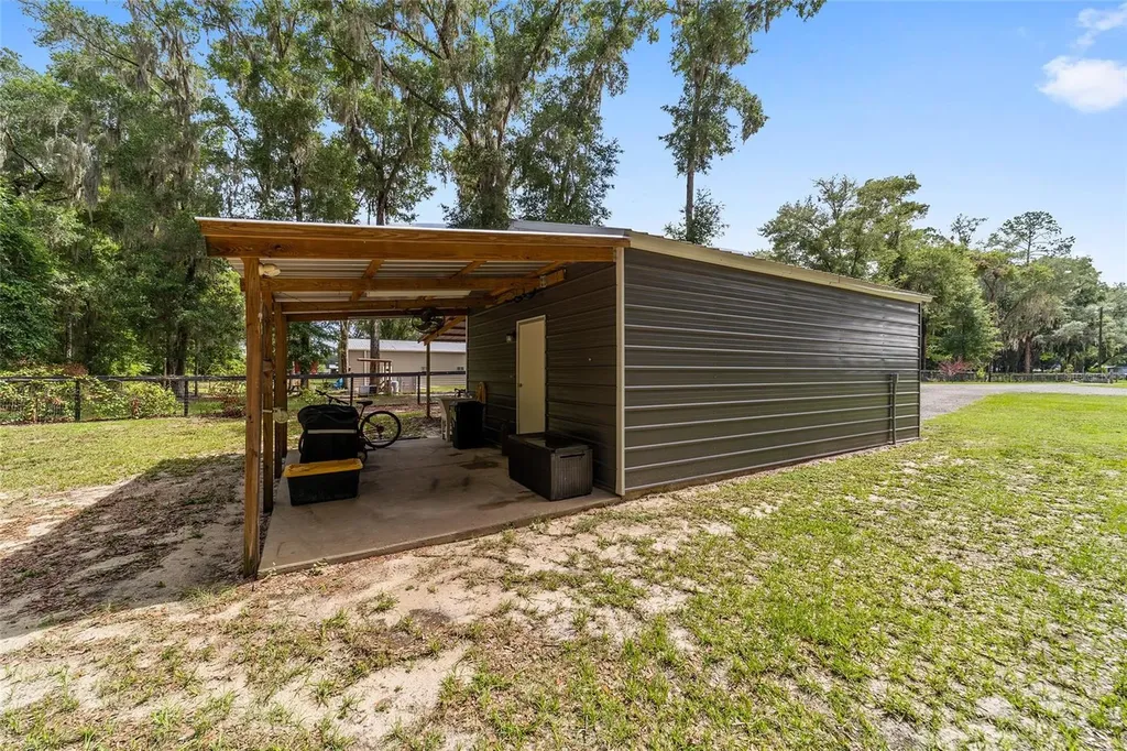 14366 NE 42nd Terrace Anthony FL 32617
