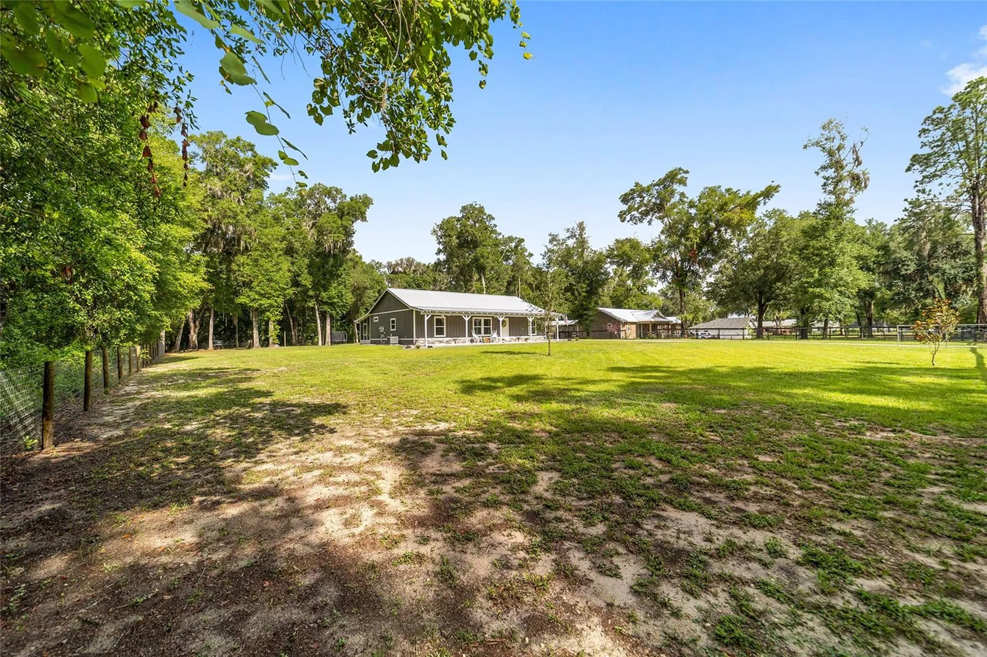 14366 NE 42nd Terrace Anthony FL 32617