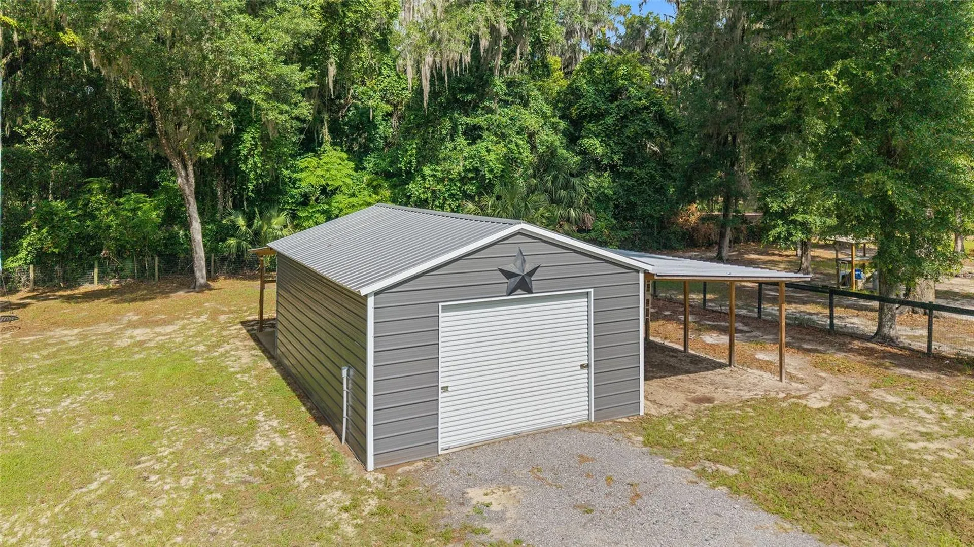 14366 NE 42nd Terrace Anthony FL 32617
