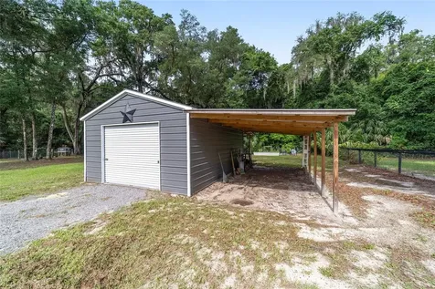 14366 NE 42nd Terrace Anthony FL 32617