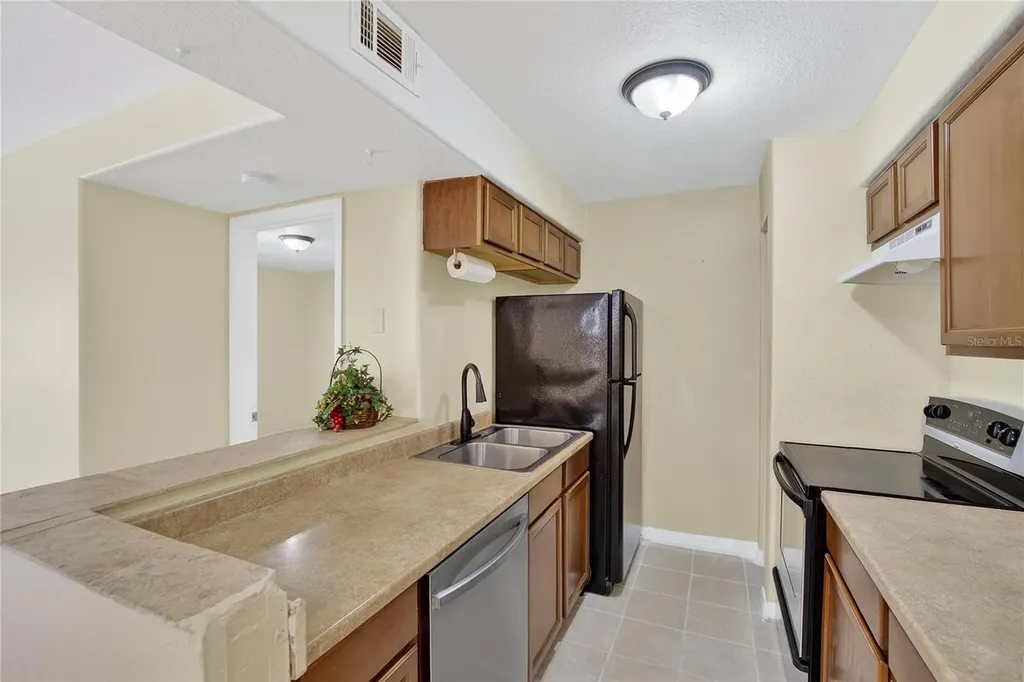202 Red Maple Place Brandon FL 33510