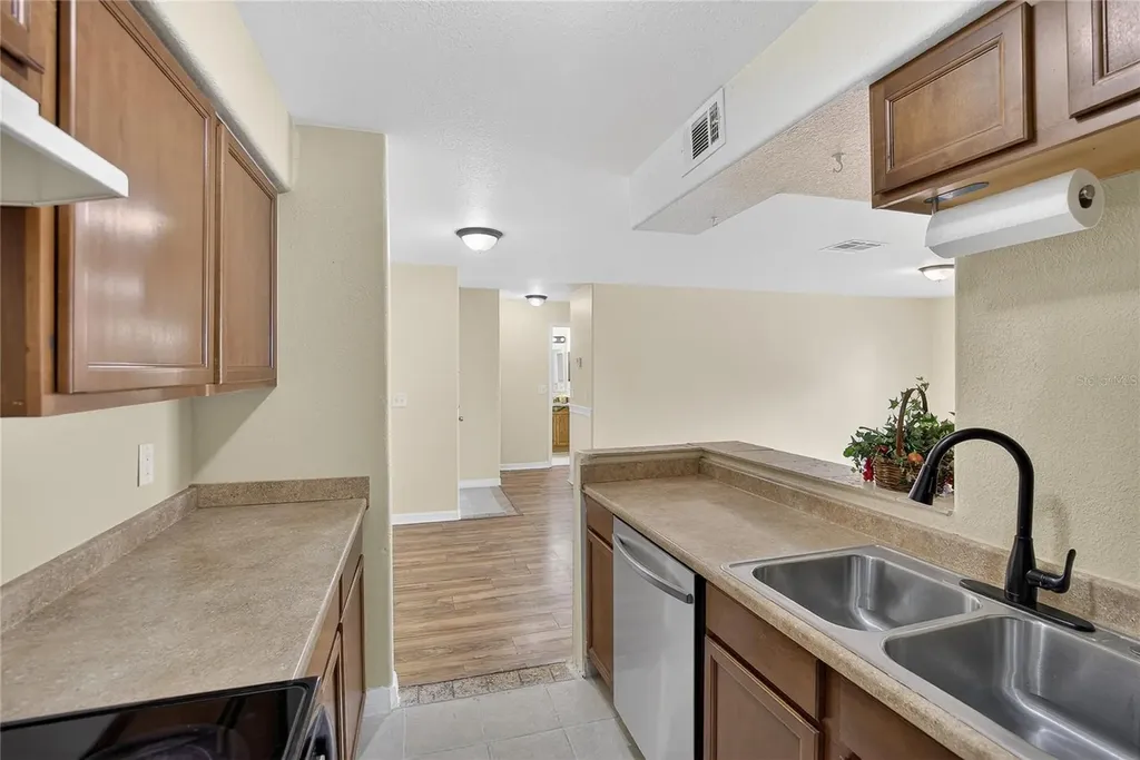 202 Red Maple Place Brandon FL 33510