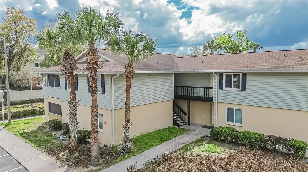 202 Red Maple Place Brandon FL 33510