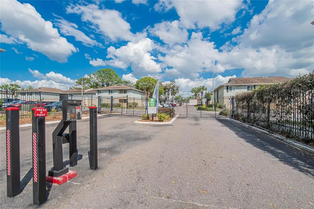 202 Red Maple Place Brandon FL 33510