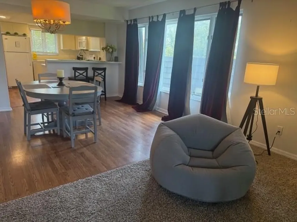 1645 Spoonbill Lane Naples FL 34105