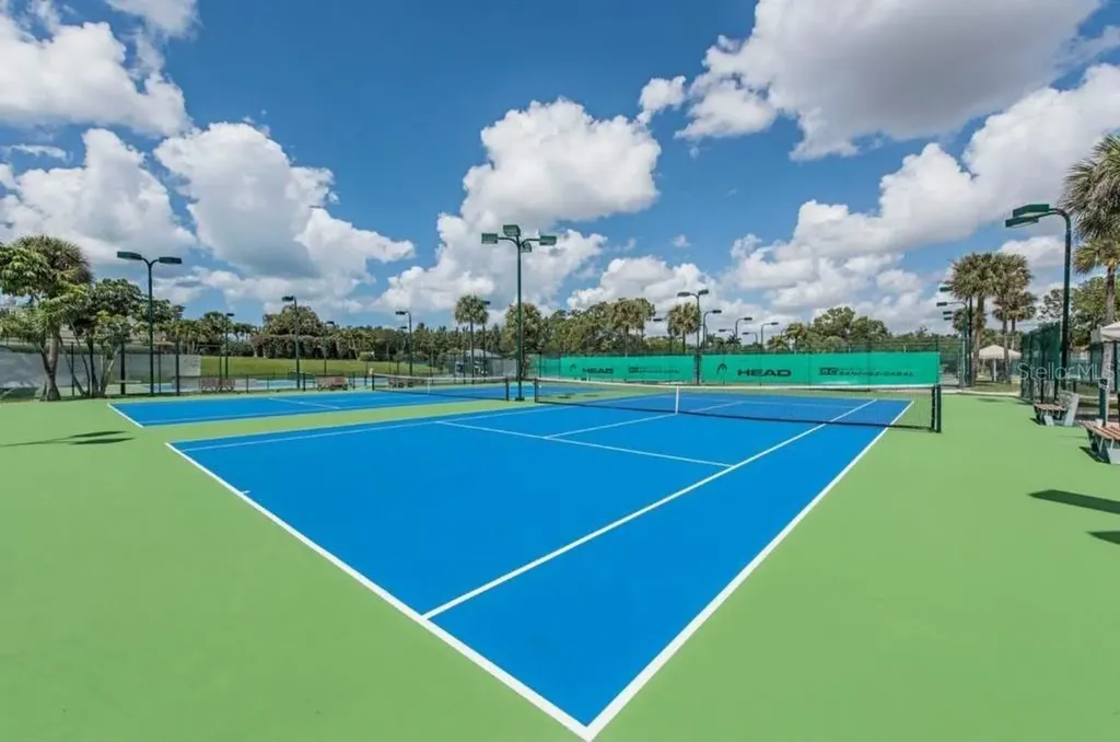 1645 Spoonbill Lane Naples FL 34105