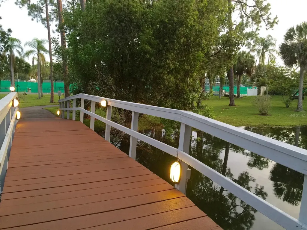 1645 Spoonbill Lane Naples FL 34105