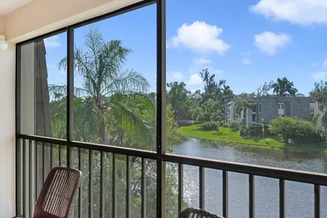 1645 Spoonbill Lane Naples FL 34105