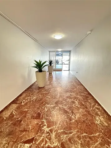 14 Ave.san Patricio Guaynabo PR 00968