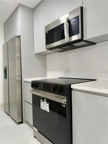 14 Ave.san Patricio Guaynabo PR 00968